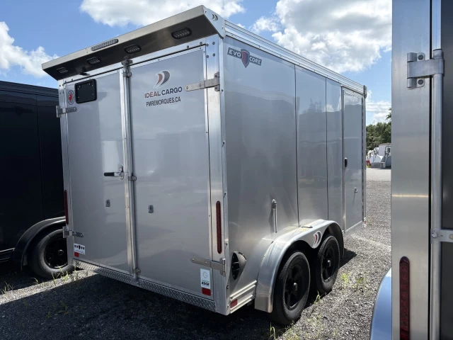 IDEAL CARGO 7.5X12TA2 6PO EXTRA HAUTEUR 2026