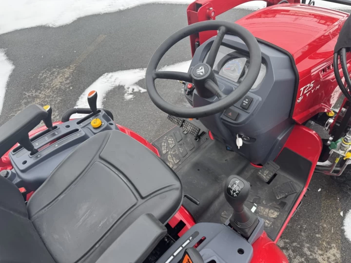 2026 TYM T25H EXCAVATRIVE TB65