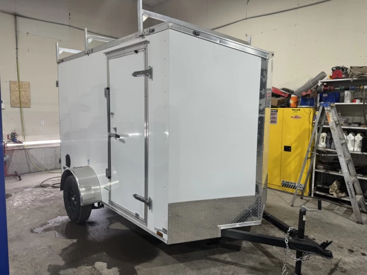 2024 Continental Cargo 6x10 Acier | Simple essieu | Porte double | 6" extra hauteur RACK A ECHELLES