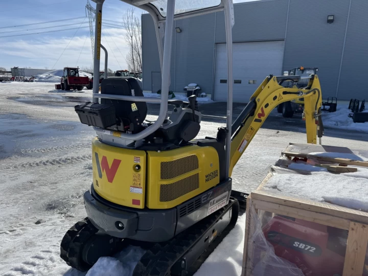 2024 wacker neuson ez17 deux godets