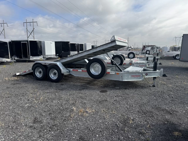 TRIUMPH TILT 82''X20' 8K ESSIEUX 8000LBS CHAQUE 2025