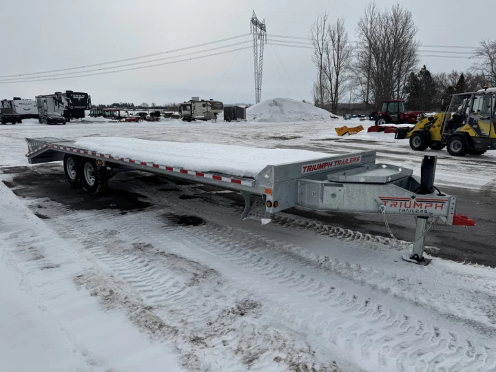 2025 Triumph TA102x20+5-70 Deckover Beavertail | Tandem 7000lb