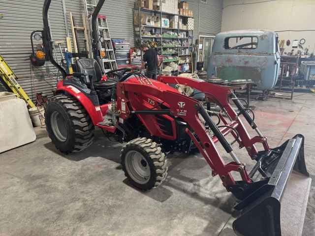 TYM T25  2022