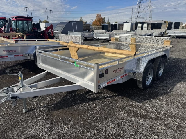 TRIUMPH 80''X12'TA RAMPE PLIENTE 2026