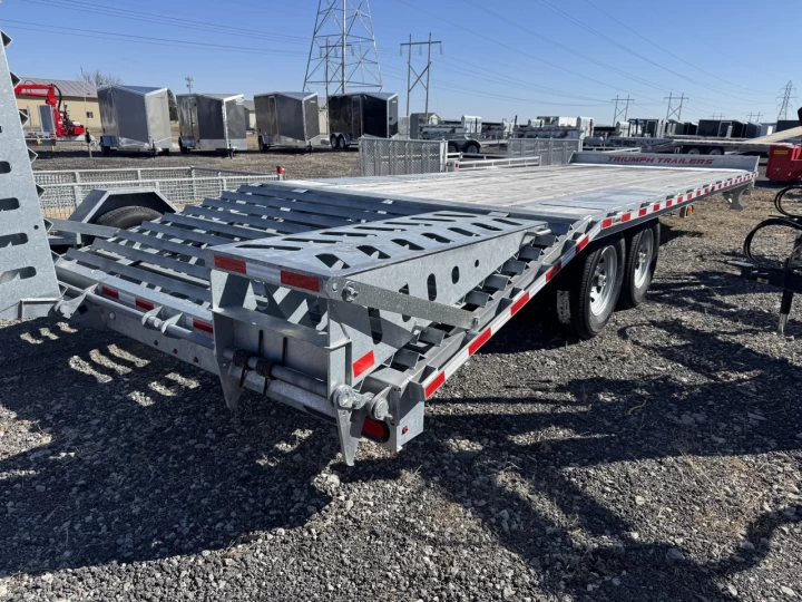 2025 Triumph TA102x20+5-70 Deckover Beavertail | Tandem 7000lb