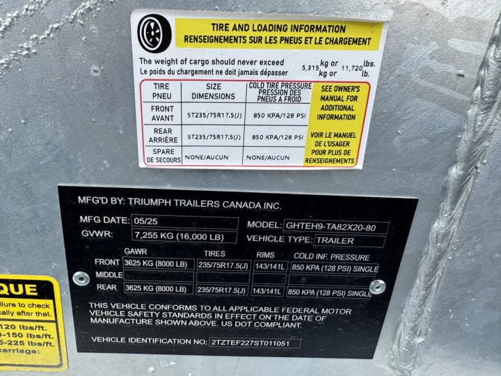 2025 TRIUMPH TILT 82''X20' 8K ESSIEUX 8000LBS CHAQUE